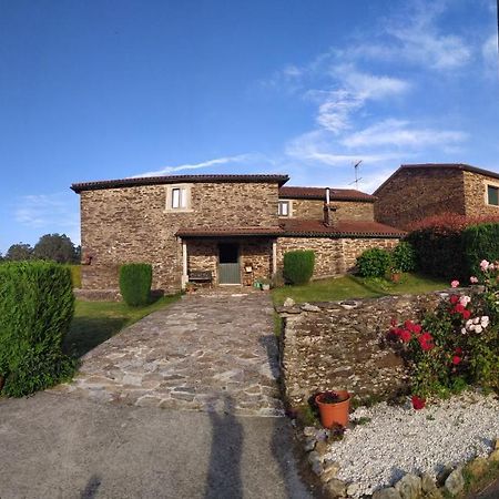 Casa O Castelo En Touro Βίλα Εξωτερικό φωτογραφία