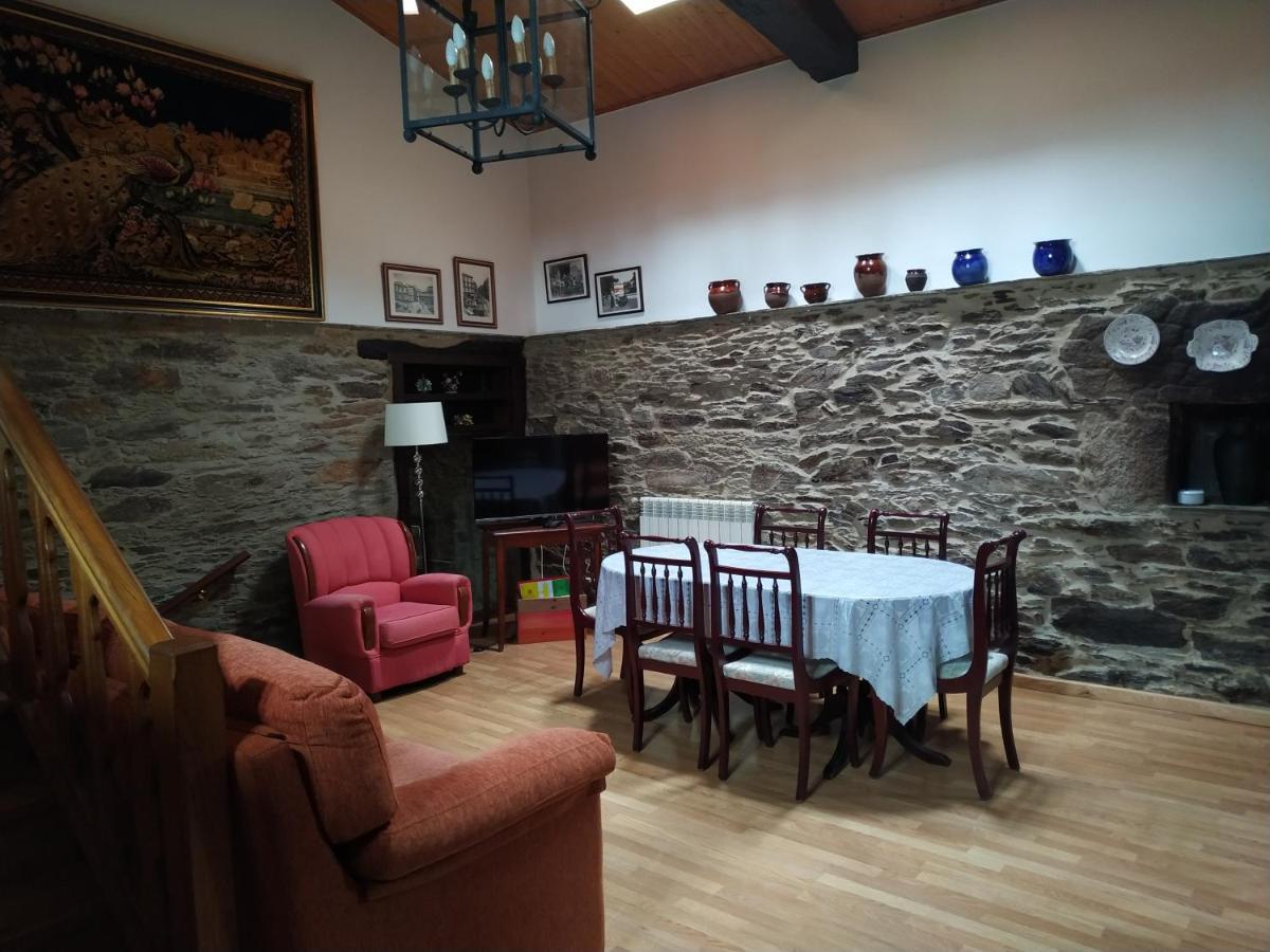 Casa O Castelo En Touro Βίλα Εξωτερικό φωτογραφία
