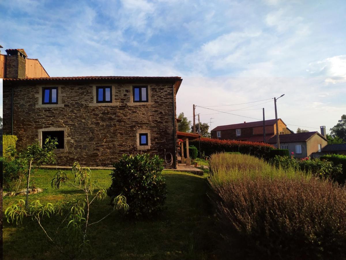 Casa O Castelo En Touro Βίλα Εξωτερικό φωτογραφία