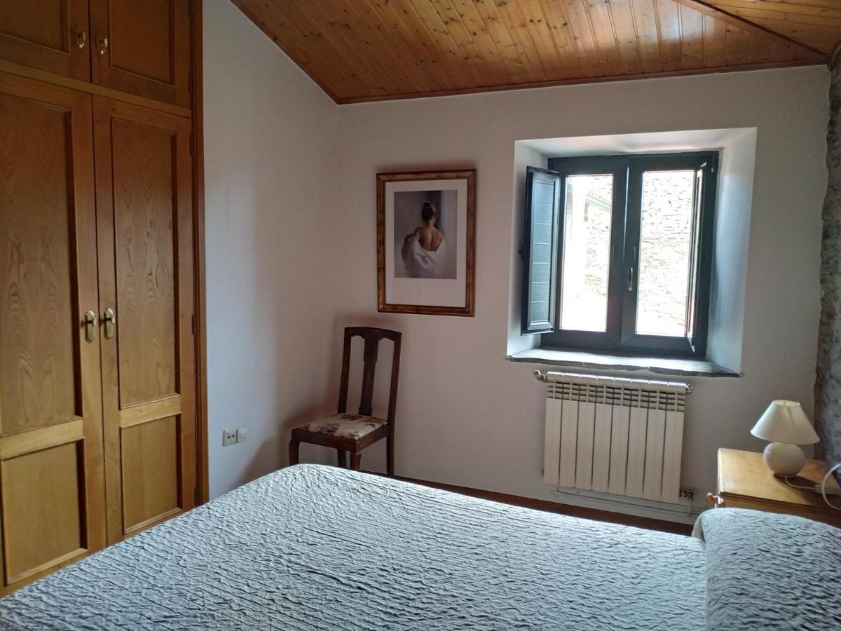 Casa O Castelo En Touro Βίλα Εξωτερικό φωτογραφία
